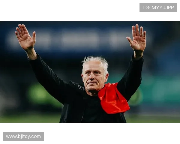 《德甲球队拍摄官方照片的风格与视觉呈现技巧分享》