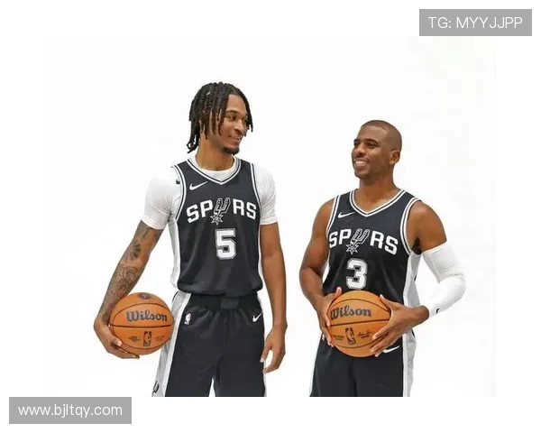 卡斯尔盛赞保罗对新秀赛季的巨大帮助学习收获颇丰 卡斯尔盛赞保罗对新秀赛季的巨大帮助学习收获颇丰