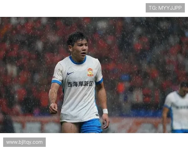 徐彬加盟巴恩斯利U21队助力职业发展联赛争取更好成绩