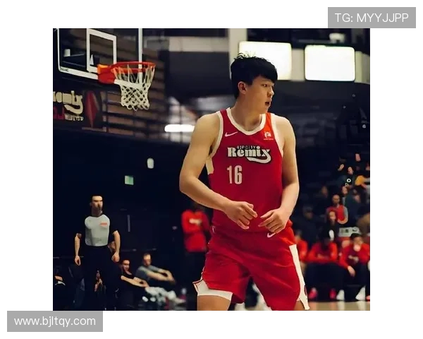 杨瀚森背部不适但仍有潜力若球权增加有望刷新得分纪录